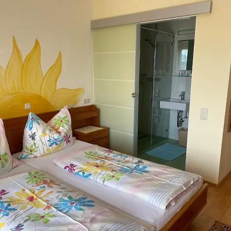 Guest house Landhaus Lassnig *
