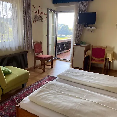 Landhaus Lassnig Guest house Moosburg
